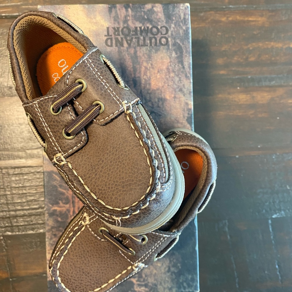 Brown toddler shoes